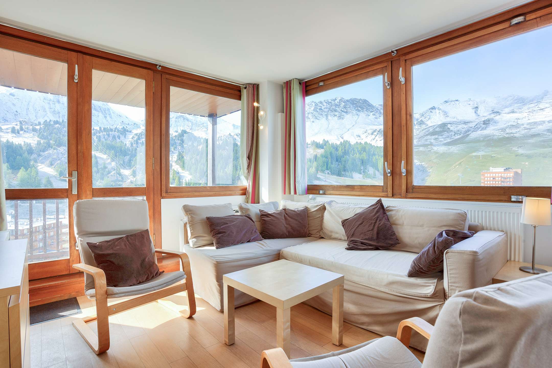 3 Room Apt 6/7 people - WIFI - LE MONT-BLANC 152MB - PLAGNE CENTRE - ref 152MB - 3