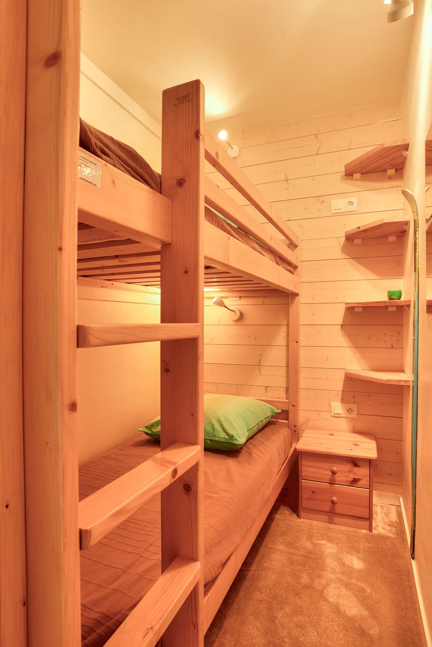 3 Room Apt 6/7 people - WIFI - LE MONT-BLANC 152MB - PLAGNE CENTRE - ref 152MB - 7