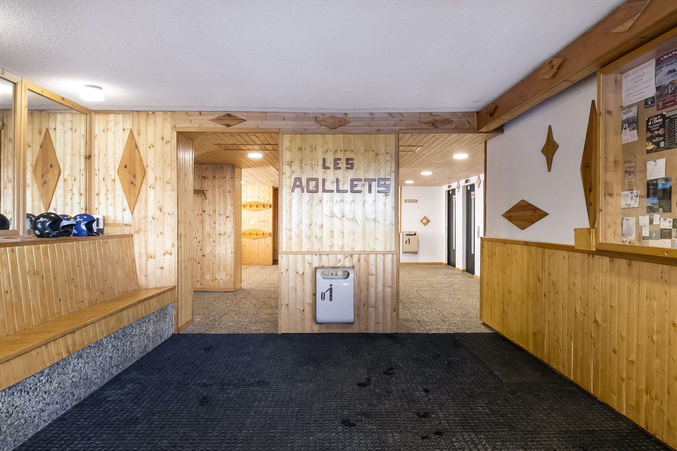 2 Pièces divisible 6 pers - LES AOLLETS - PLAGNE VILLAGES - ref 206AO - 11