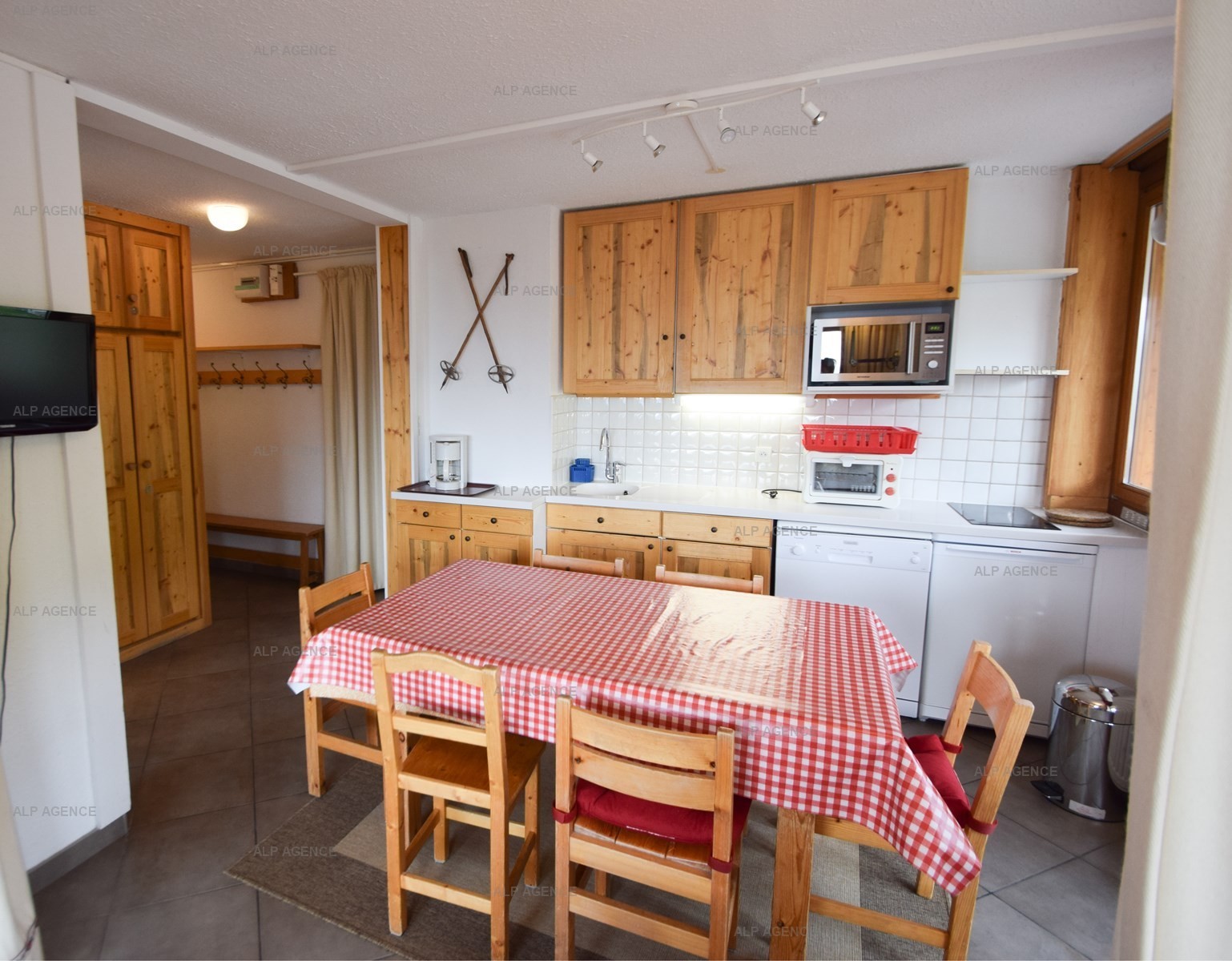 2 Room Apt 5 people - L'EVEREST - PLAGNE CENTRE - ref 071EV - 1