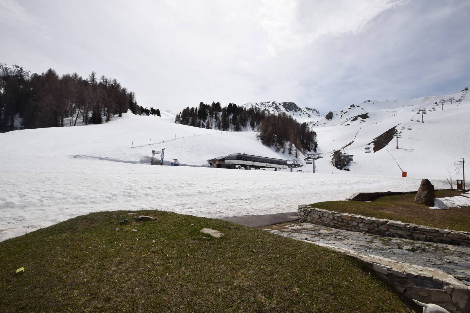 2 Pièces 5 pers - LE NANDA DEVI - PLAGNE CENTRE -wifi - ref 105ND - 9