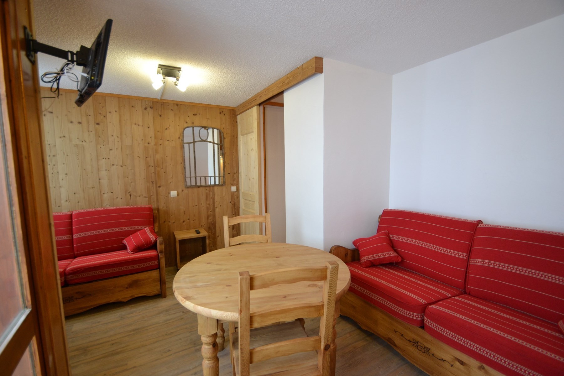Studio 3/4 pers -LES GENTIANES - PLAGNE VILLAGES - ref D31GE - 3