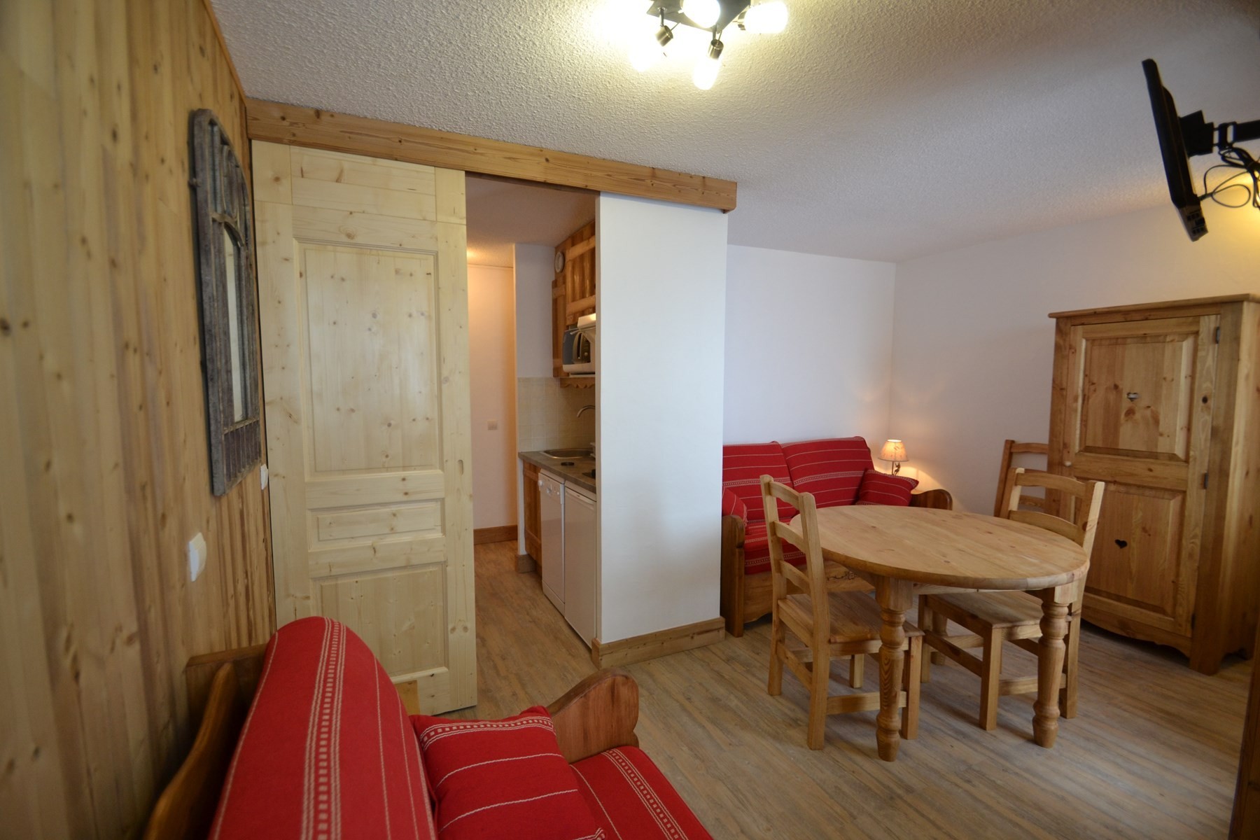 Studio 3/4 pers -LES GENTIANES - PLAGNE VILLAGES - ref D31GE - 4