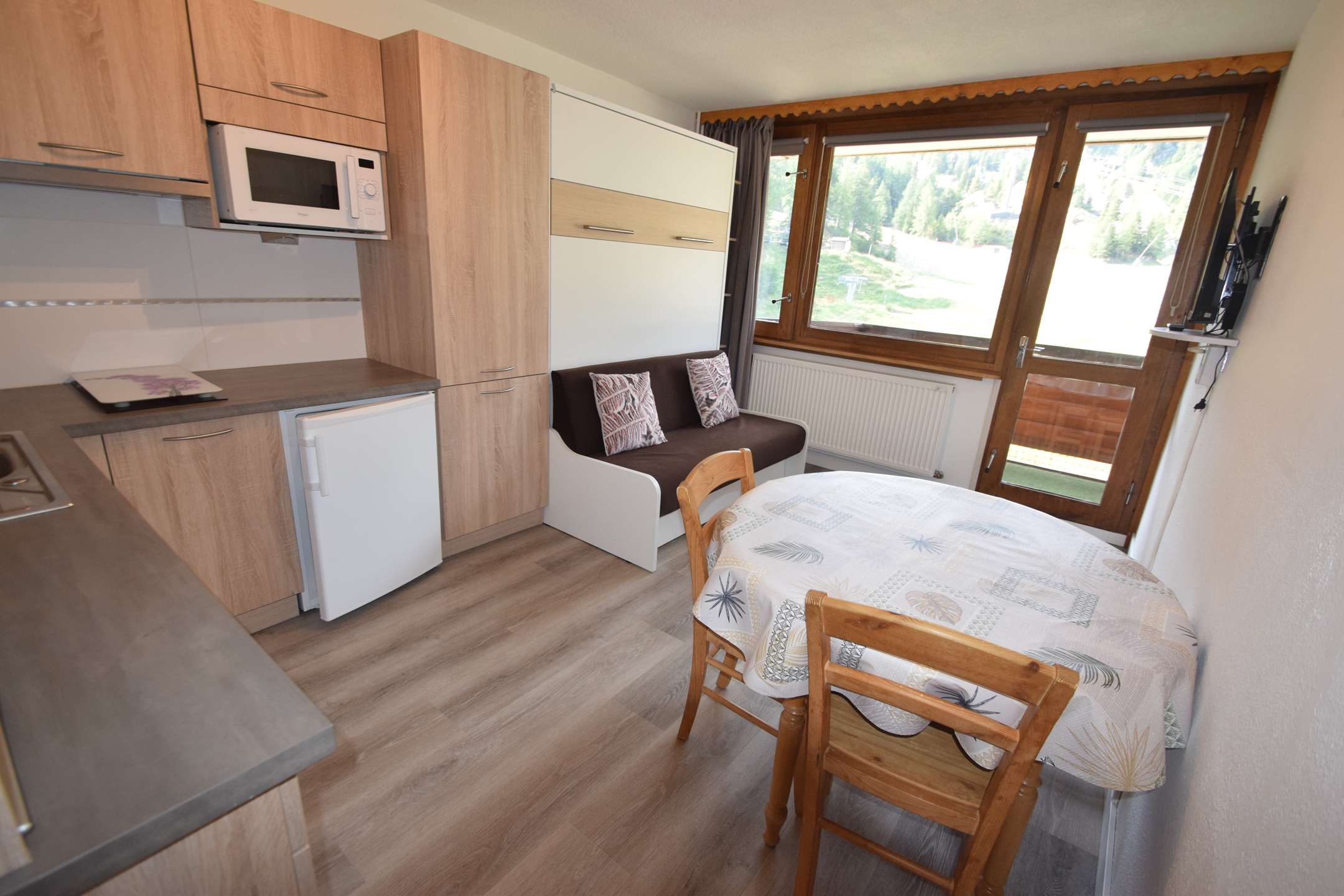 Studio Cabine 3/4 pers- LE FRANCE - PLAGNE CENTRE -pied des pistes - ref 632FR - 2