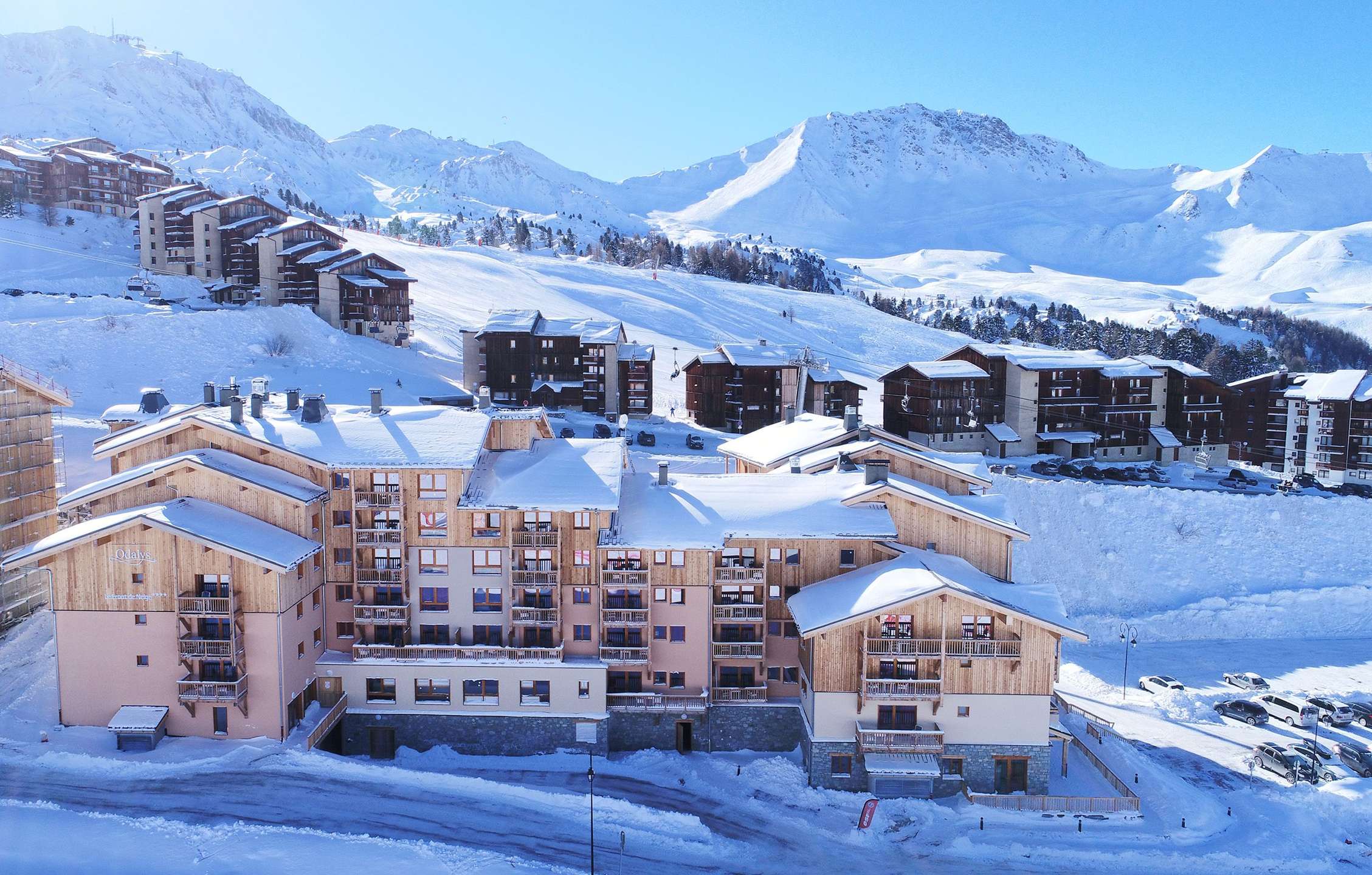Résidence de Standing Appt 6 pers LE FRONT DE NEIGE PLAGNE VILLAGES - ref 217FN - 10