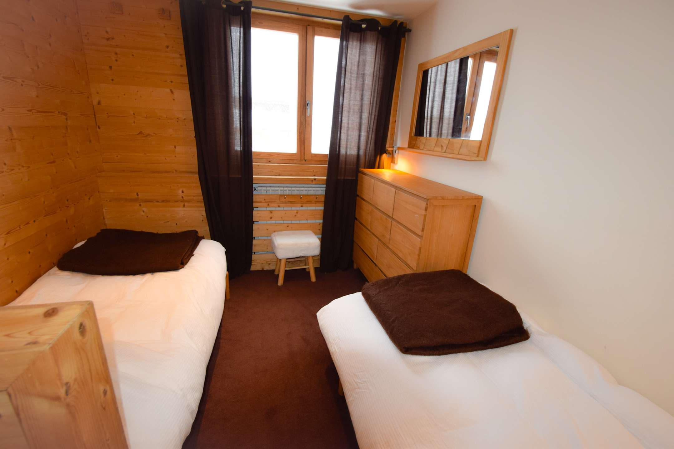 3 pièces 4/5 couchages, Plagne Centre , WIFI, Très bon confort -avec 1 parking souterrain - ref 123ND - 9