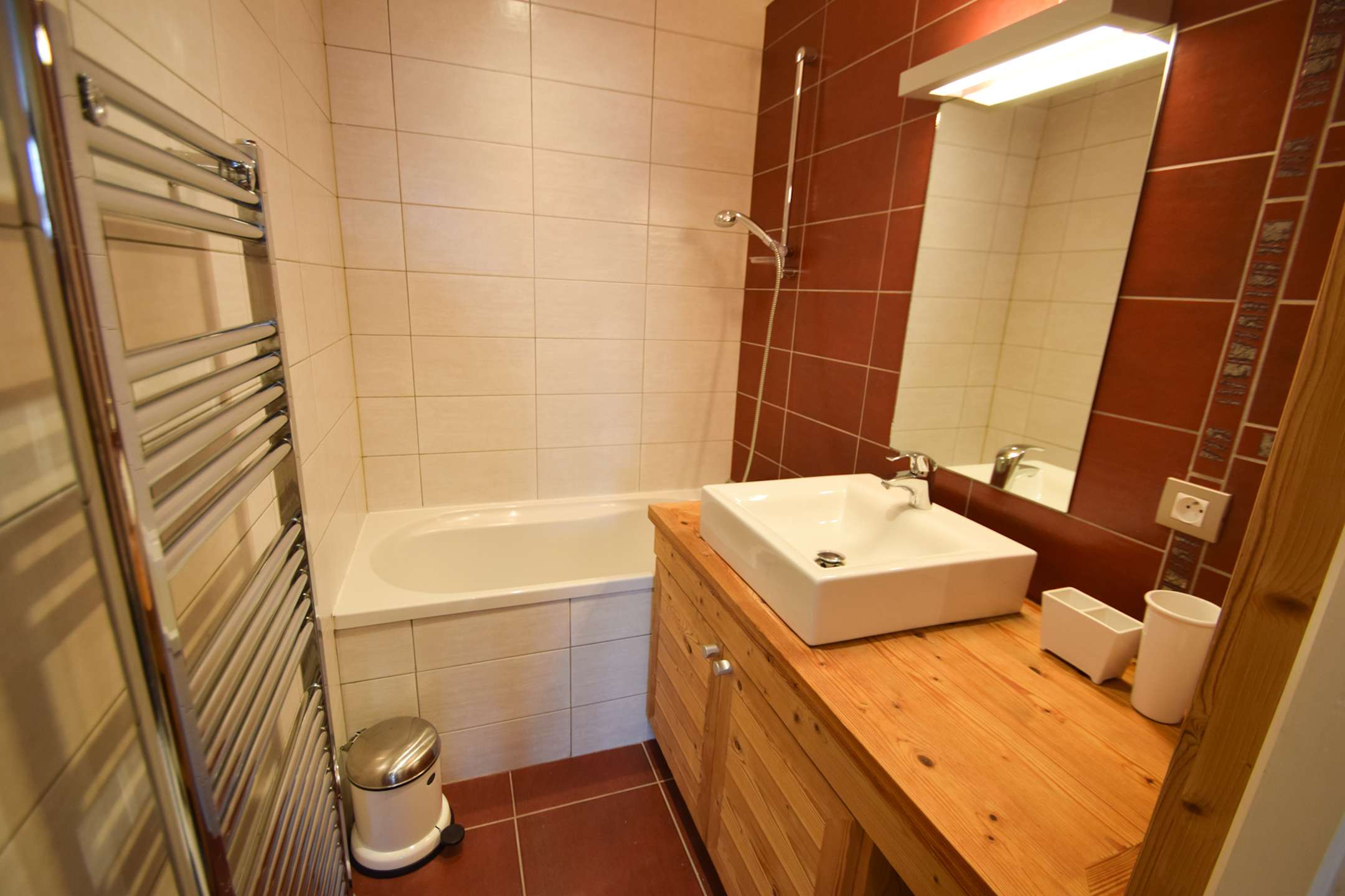 3 pièces 4/5 couchages, Plagne Centre , WIFI, Très bon confort -avec 1 parking souterrain - ref 123ND - 10
