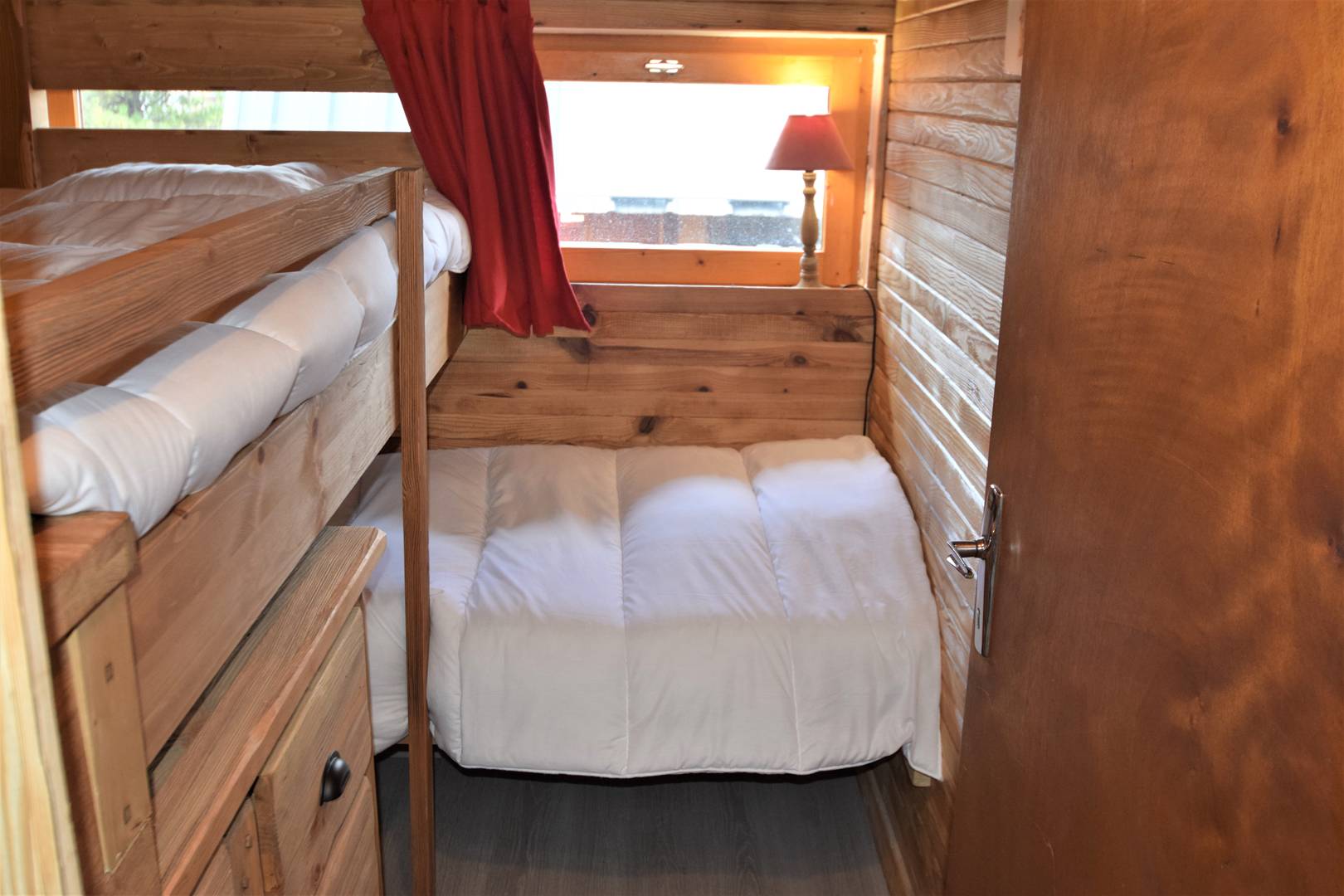 Chalet SCHI JAACAS - 8/10 pers - PLAGNE CENTRE - ref CTJAC - 8