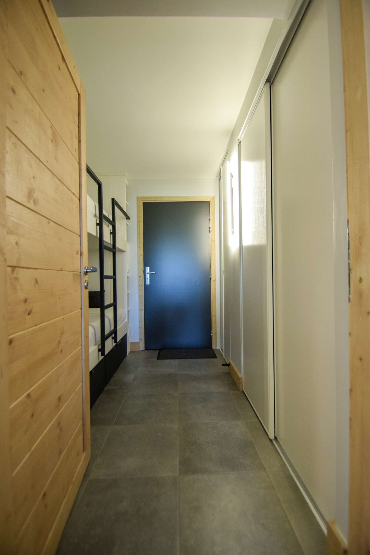 Appartement 3 Pièces + cabine 6 pers- HAUT DE GAMME - ALPINE LOFT - PLAGNE CENTRE - ref 04ALPI - 15